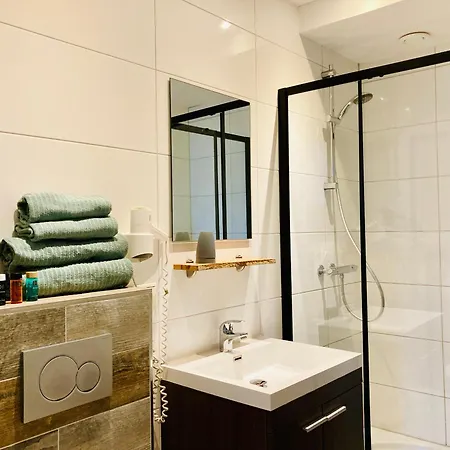 Nicolette Апарт-отель