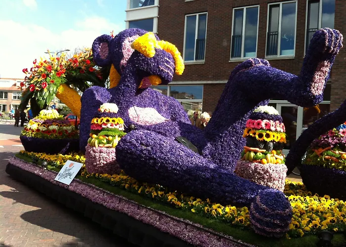 Nicolette Aparthotel